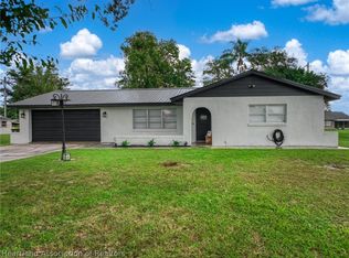 305 Lark Ave, Sebring, FL 33870