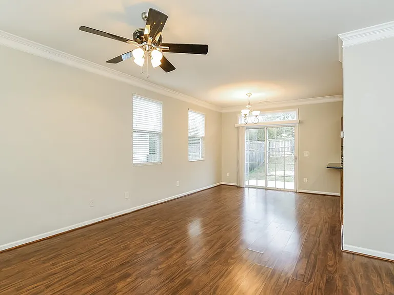 125 Depot Ridge Rd — Photo 4