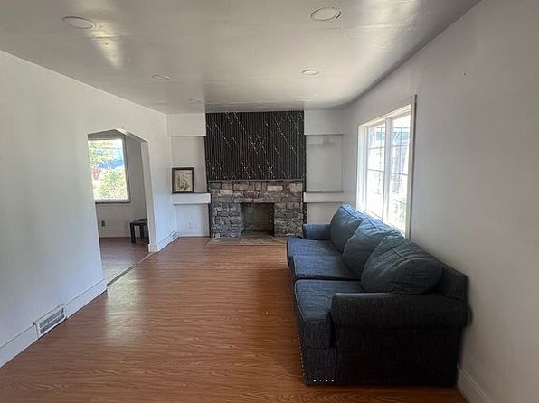 11407 Abington Ave