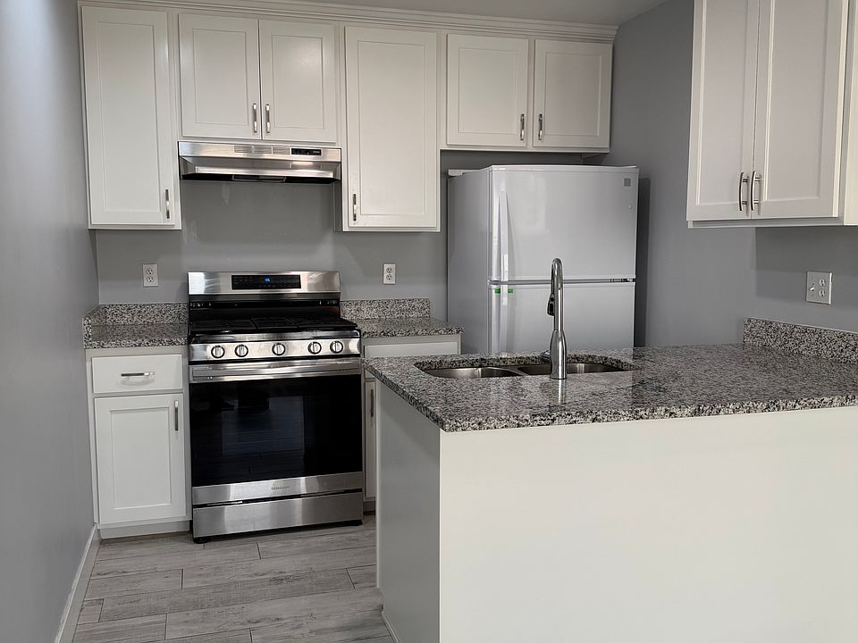 1st image of 10609 Springwood Dr Unit B