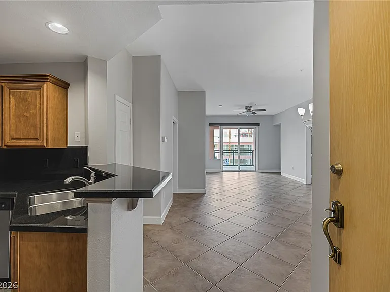 51 E Agate Ave #304 — Photo 17