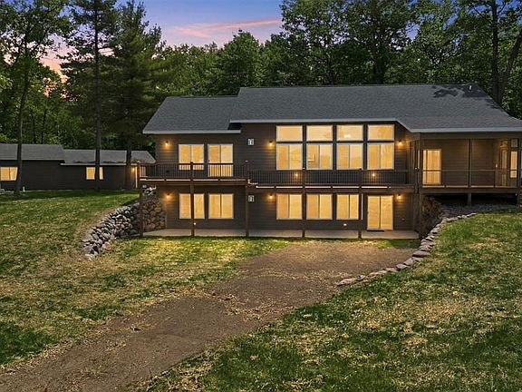 2nd image of N5607 Stonybrook Drive