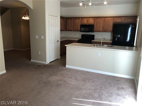 4th image of 9303 Gilcrease Ave Unit 1122