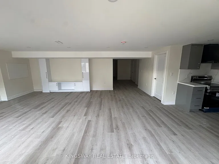 76 Bearberry Rd #BASEMENT — Photo 11
