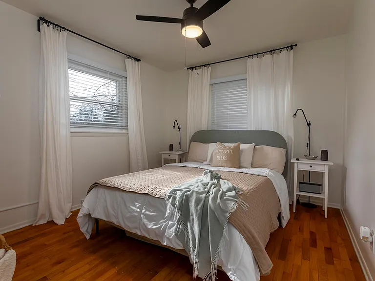 609 S Emerald Ln — Photo 13