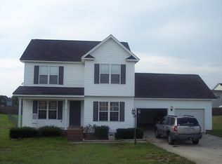 85 Peach Blossom Cir, Sanford, NC 27332