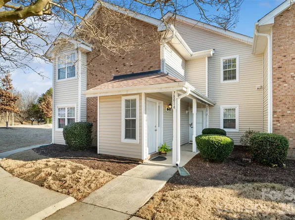 7801 Davinci Ln APT A, Charlotte, NC 28226