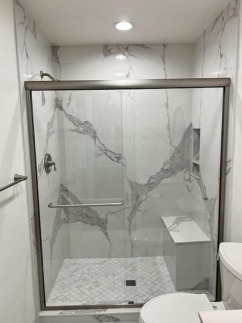 2nd image of 585 N Grant Ave