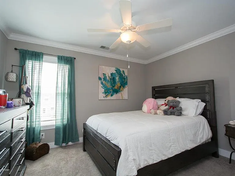 1704 Coral Ct — Photo 22