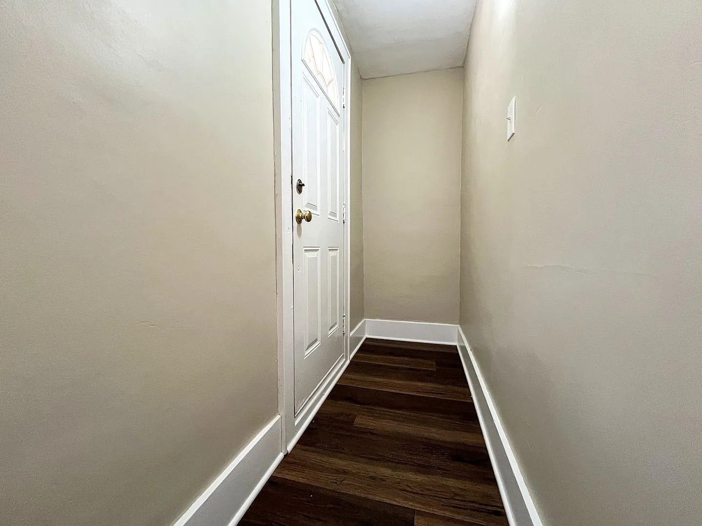 501 Plymouth Avenue — Photo 3