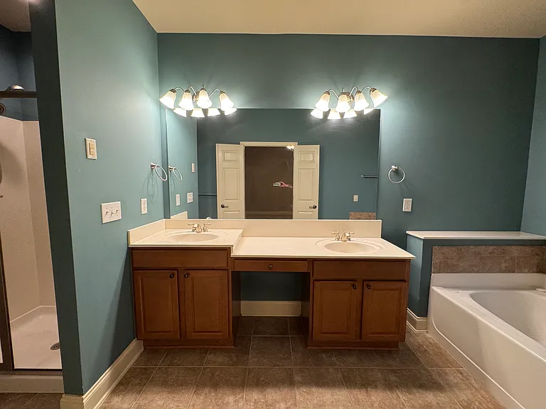 5020 Windcrest Ln — Photo 23