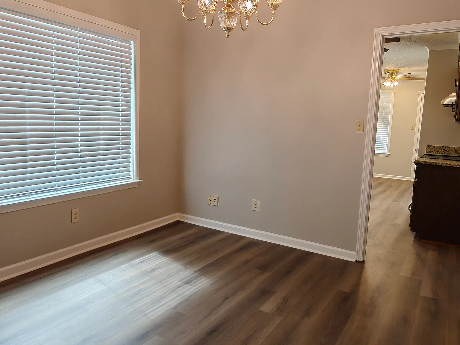 3 bed, 1421 sqft, $1,725 — Photo 4