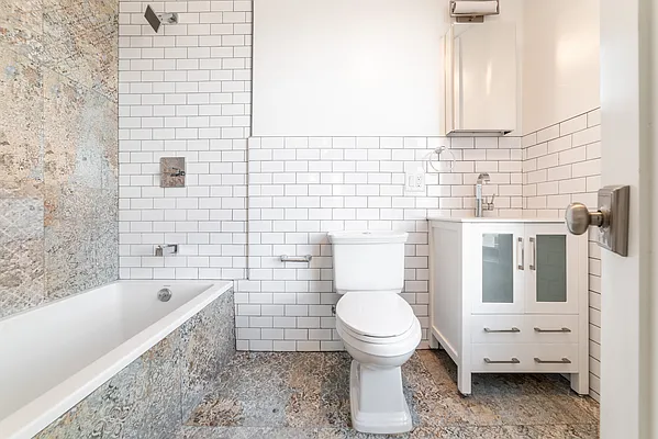Rented by Regency Management Inc. | media 15
