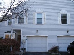 763 Vanessa Ln, Neshanic Station, NJ 08853