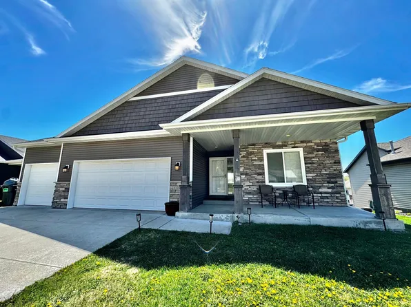 3374 Ridgeline Dr SE, Rochester, MN 55904