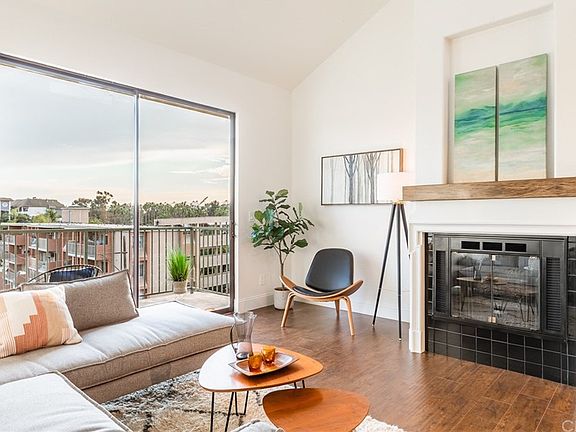 4th image of 555 Maine Ave Unit 401