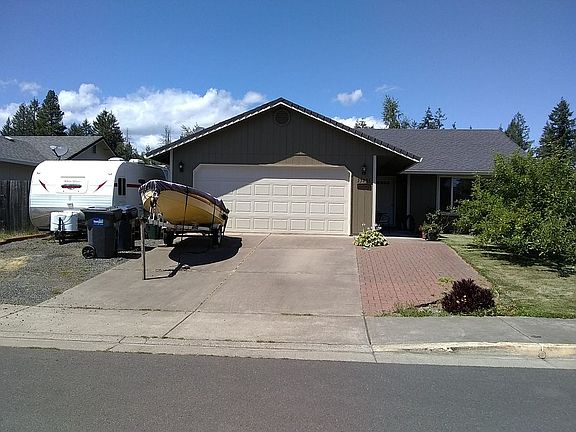 Two Car Garage/RV Parking