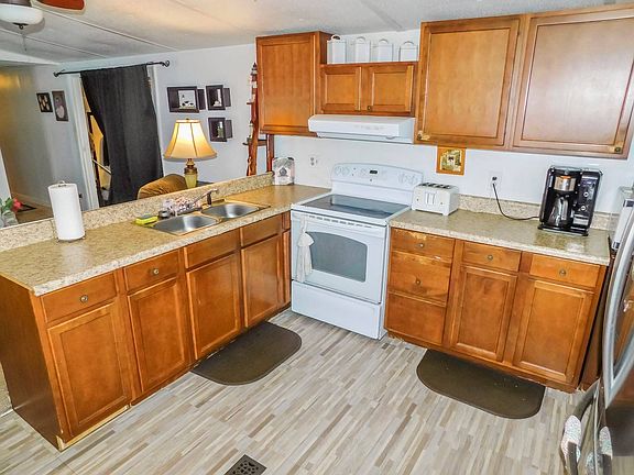 5th image of 38524 Sparrow Ct