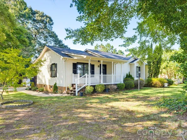 28159 Poplins Grove Church Rd APT A, Albemarle, NC 28001