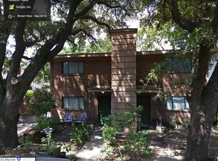 1202 La Rue St #3, Houston, TX 77019