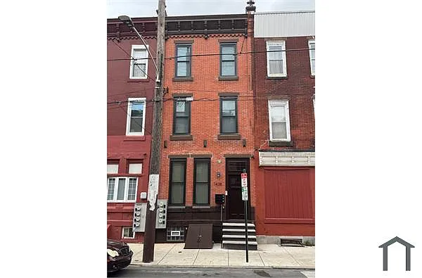 Building Photo - 1438 Tasker St #2