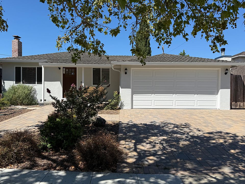 1st image of 7603 Hollanderry Pl