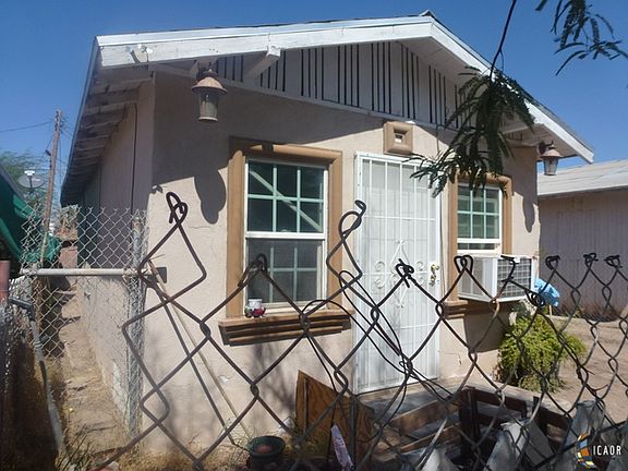 2nd image of 228 W Olive Ave