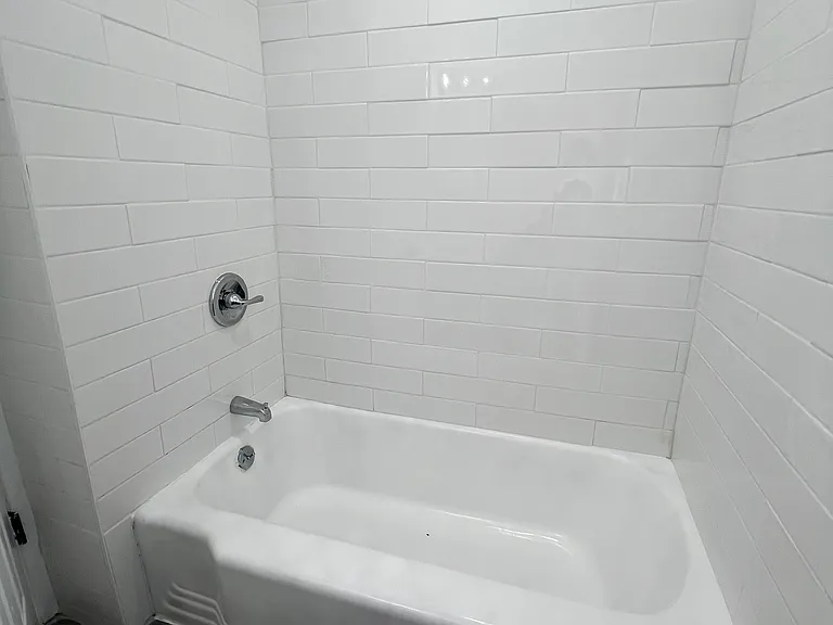 493 Beverly Rd #1 — Photo 9