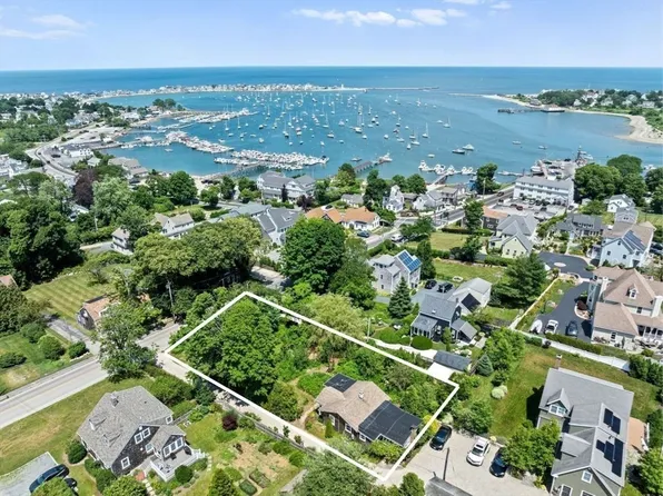33 Beaver Dam Rd, Scituate, MA 02066
