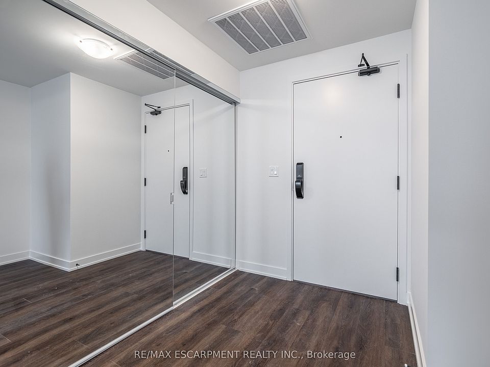 1st image of 2075 Lakeshore Rd #1205