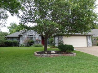 2608 Wingate Ct, College Station, TX 77845