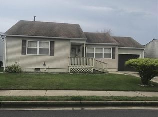 812 N Cornwall Ave, Ventnor, NJ