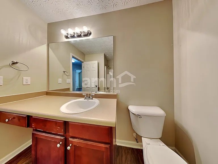 2166 Blueberry Ln — Photo 17