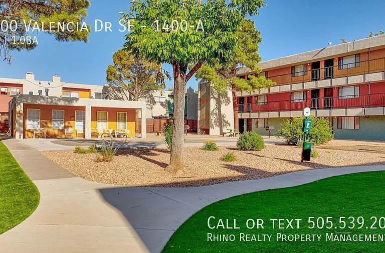 1400 Valencia Dr SE #A — Photo 1