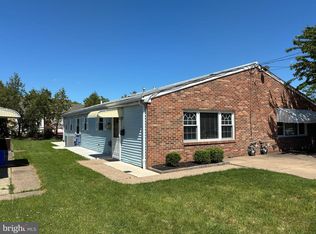2005 Murray St, Philadelphia, PA 19115