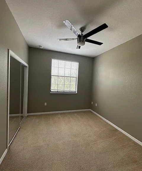 14732 Sutherland Ave — Photo 70