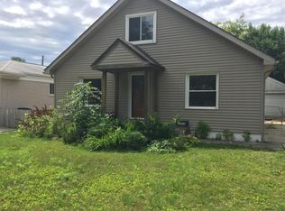 21810 E 10 Mile Rd, Saint Clair Shores, MI 48080