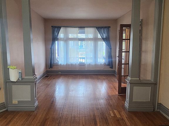 5th image of 332 Lafayette Ave #1
