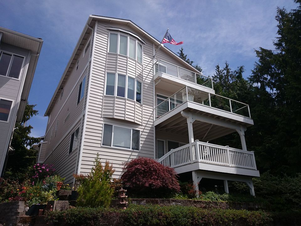 2nd image of 3345 58th Ave SW