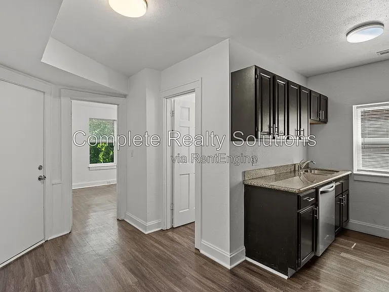 119 Eichelberger St #2E — Photo 14