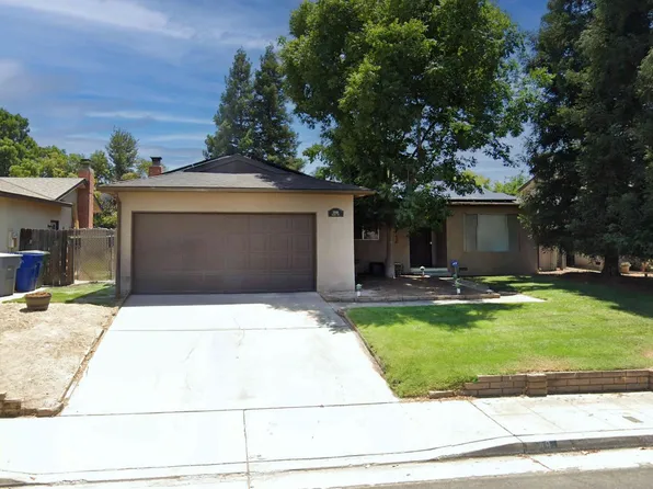 1448 Alamos Ave, Clovis, CA 93611