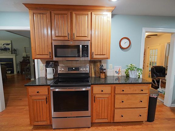 5th image of 10448 Merribrook Ln