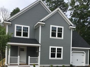 58 Christmas Tree Ln, Kingston, MA 02364