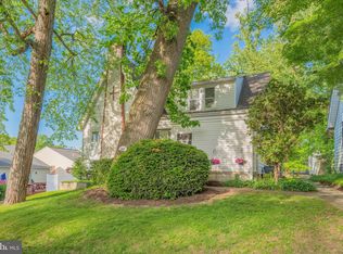 303 W Maryland Ave, Clifton Heights, PA 19018