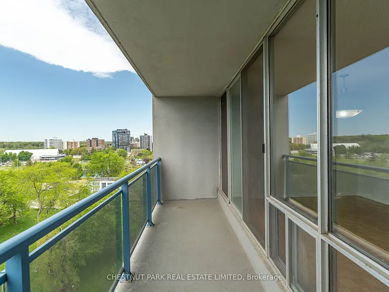 150 Lakeshore Rd W #1412 — Photo 30