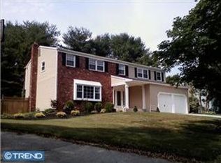 524 Kings Dr, Cherry Hill, NJ 08003