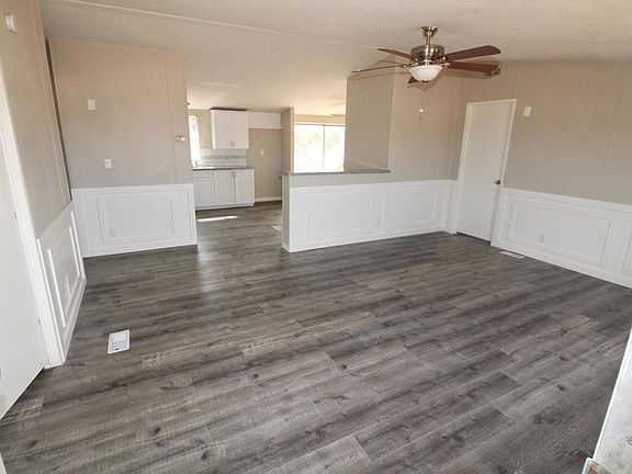 3rd image of 1341 N Brower Ln