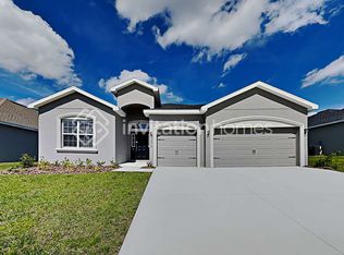6876 Mossy Oak Ln, Lakeland, FL 33810
