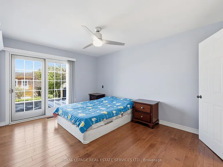 8 Lakeshore Dr — Photo 30