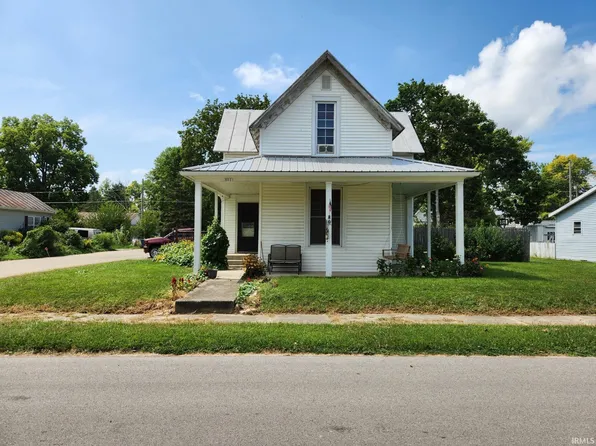 501 N Sycamore St, Fairmount, IN 46928